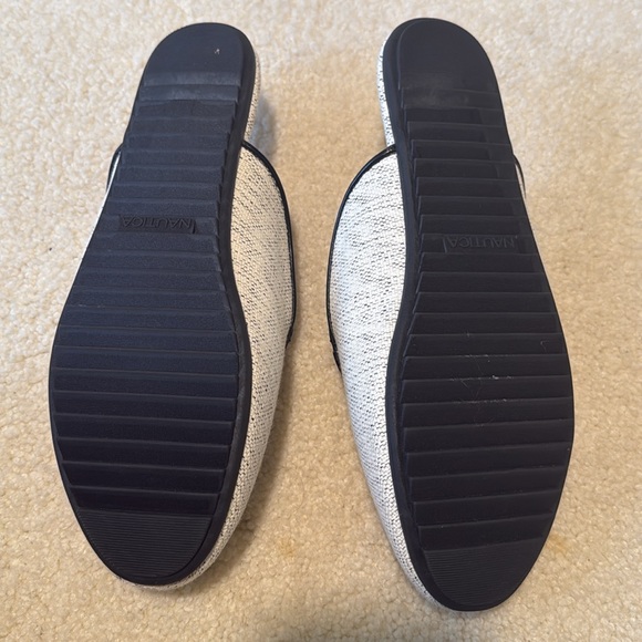 Nautica Cream and Black Mules with Bow Detail - Picture 5 of 5